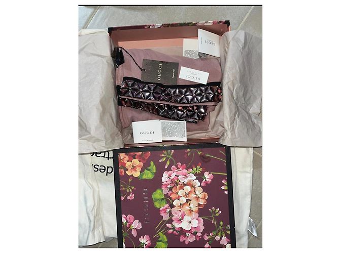 Bufanda Gucci Seda Rosa Cristales - vista 5