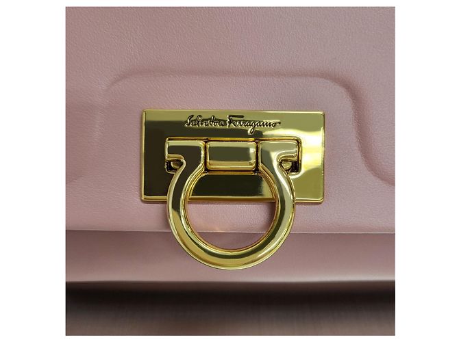 Salvatore Ferragamo Borsa a tracolla Tri-Folio Gancini Marrone - vista 19