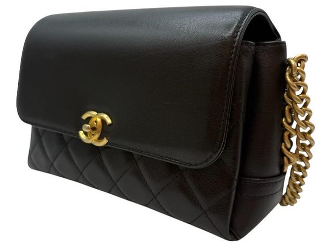 Chanel Bolsa de ombro em couro de bezerro preto com corrente preta - vista 4