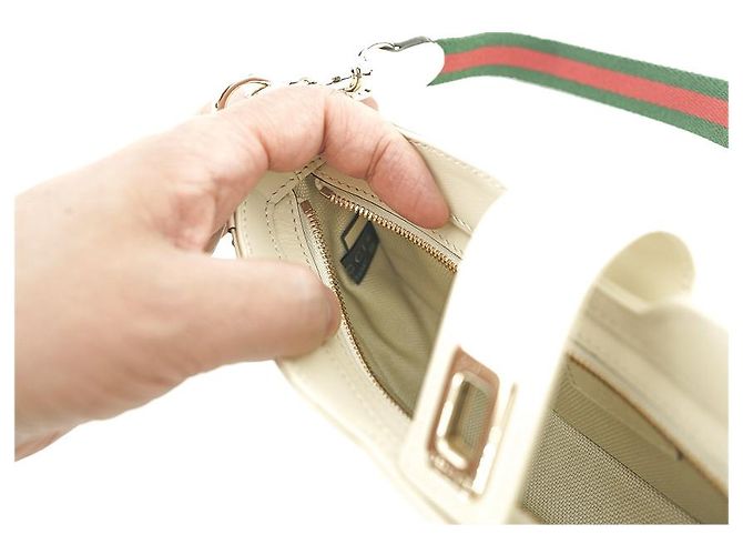 Gucci Mini Borsa a Spalla AADHE in Pelle Avorio Borsa di Lusso per Donne Bianco - vista 17