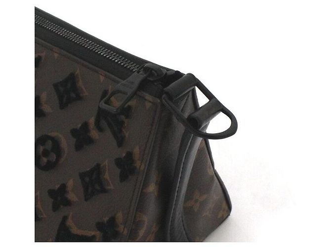 Louis Vuitton Bolsa transversal triangular Monogram Virgil Abloh Preto - vista 7