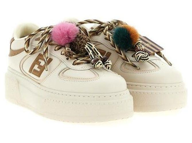 Fendi Baskets Charm en Cuir à Plateforme Basse - vue 5