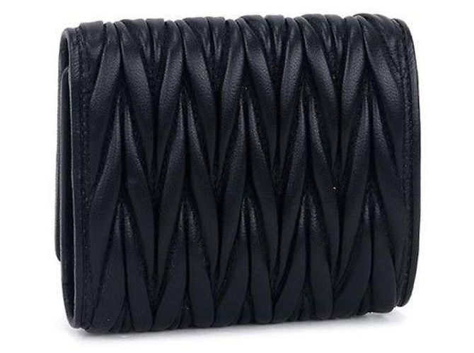 Miu Miu Billetera bi-fold de cuero Napa negra Negro - vista 4