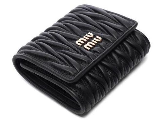 Miu Miu Billetera bi-fold de cuero Napa negra Negro - vista 7