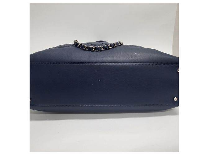 Chanel Borsa a spalla navy con catena in argento Portobello Blu - vista 4