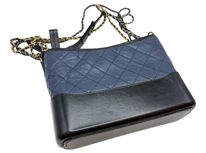 Chanel Borsa hobo media Gabrielle in blu navy - vista 6