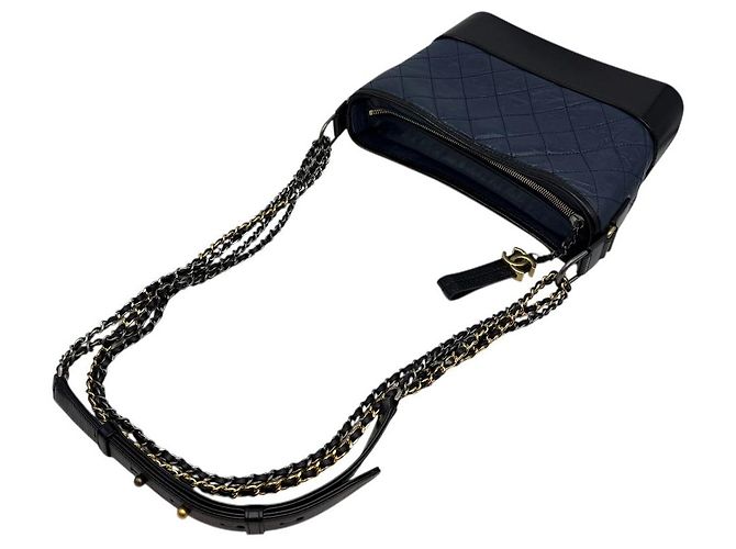 Chanel Borsa hobo media Gabrielle in blu navy - vista 7