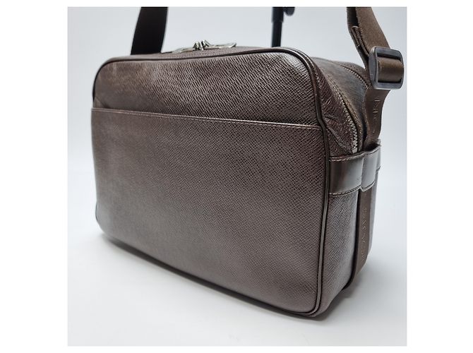 Louis Vuitton Borsa a Spalla Taiga Reporter PM Marrone - vista 6
