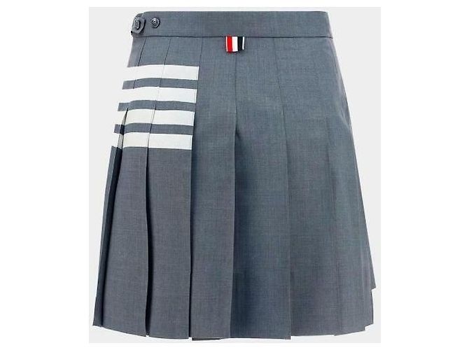 Thom Browne Falda corta plisada de lana con tejido liso a rayas - vista 5
