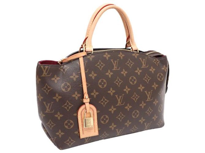 Louis Vuitton Borsa Tote e a Spalla Mallet Petite Monogram Multicolore - vista 11