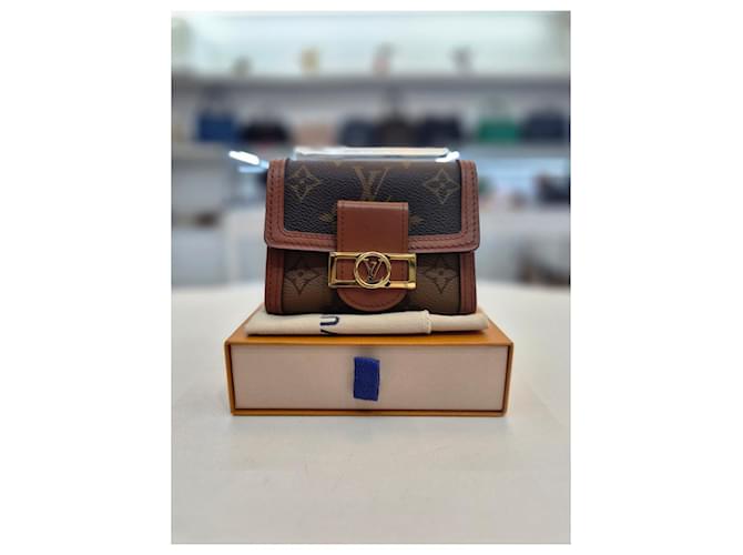 Louis Vuitton Billetera compacta con chip Castaño - vista 2