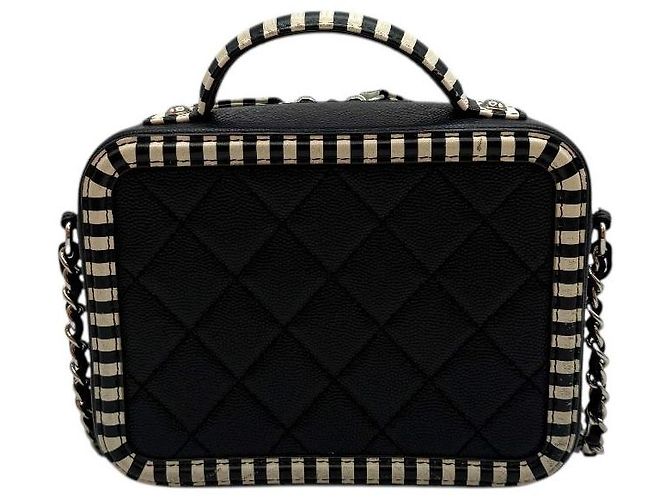 Vanity Chanel Mini borsa a tracolla serie Caviar Filigree Blu - vista 4