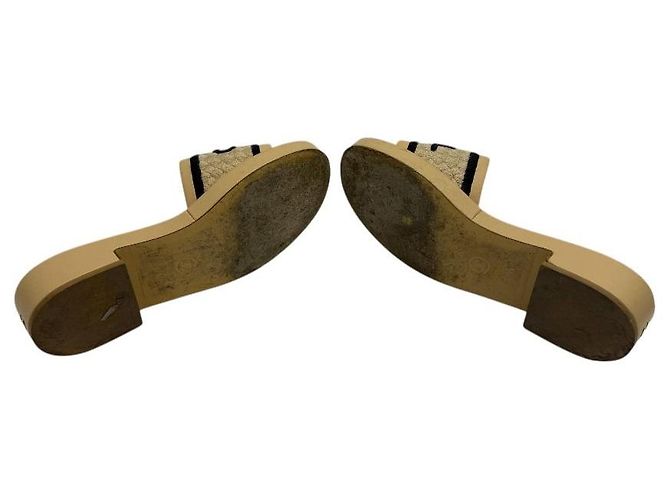 Chanel Lambskin Embroidered Logo Mule Sandals Brown - vista 6