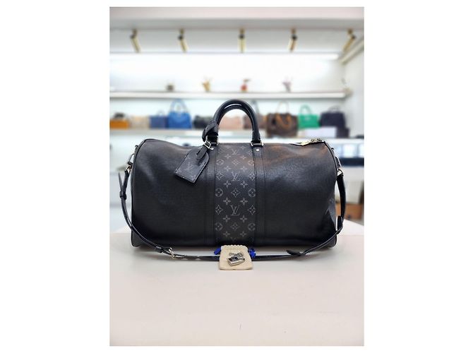 Louis Vuitton Borsa Keepall Bandoulière e Borsa a Spalla Nero - vista 10