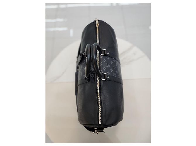 Louis Vuitton Borsa Keepall Bandoulière e Borsa a Spalla Nero - vista 11