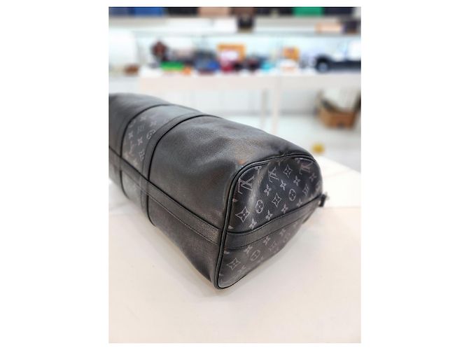Louis Vuitton Borsa Keepall Bandoulière e Borsa a Spalla Nero - vista 16