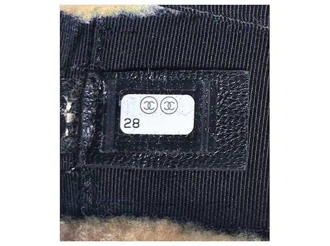 Chanel Schwarze Shearling Big CC Gürteltasche - Ansicht 12