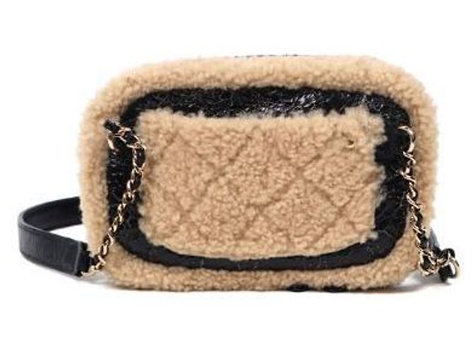 Chanel Schwarze Shearling Big CC Gürteltasche - Ansicht 3
