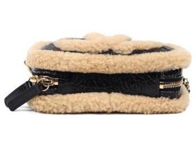 Chanel Schwarze Shearling Big CC Gürteltasche - Ansicht 4