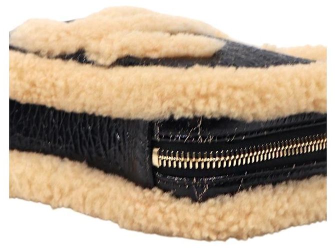 Chanel Schwarze Shearling Big CC Gürteltasche - Ansicht 6