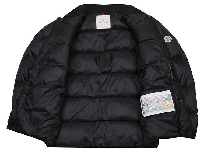 Moncler Bazena Short Down Jacket Black - view 5