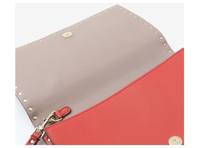 Valentino Clutch con tracolla Rockstud Rossa Rosso - vista 5