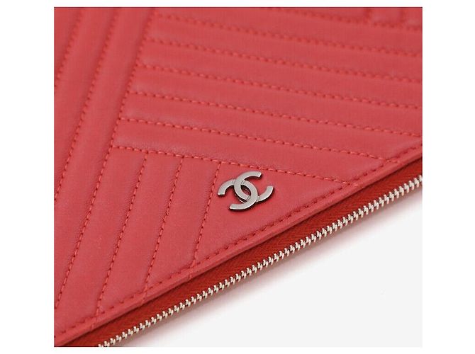 Chanel Clutch Chevron Grande Rosso Argento - vista 5