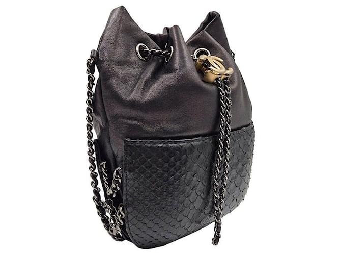 Chanel Borsa Gabrielle Pearl Nero - vista 3