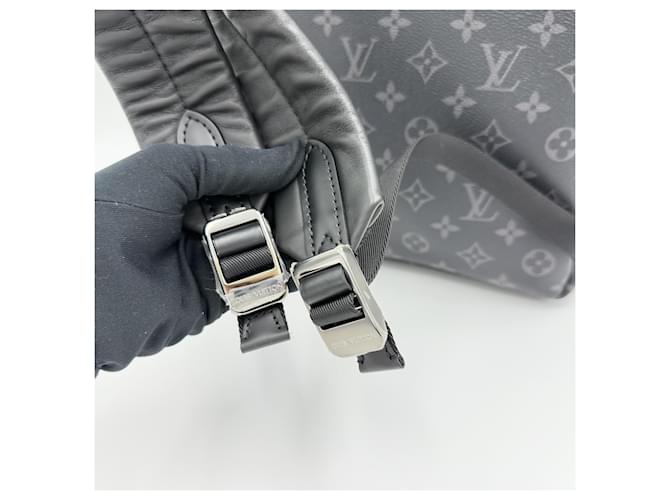 Louis Vuitton Zaino Discovery PM Monogram Eclipse Nero - vista 8