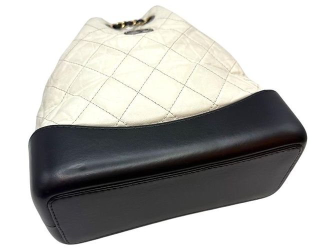 Chanel Vintage Kalbsleder Gabriel Kleine Rucksack Weiß - Ansicht 5