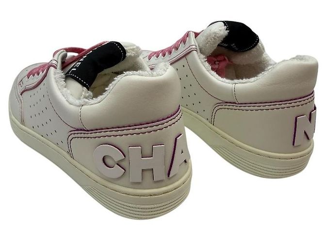 Chanel Damen-Sneaker aus Kalbsleder mit Logo Weiß - Ansicht 5