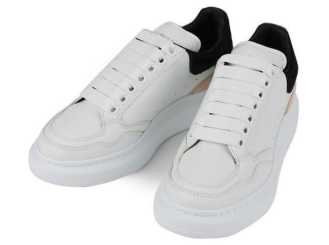 Alexander Mcqueen Sneakers oversize Bianco - vista 3