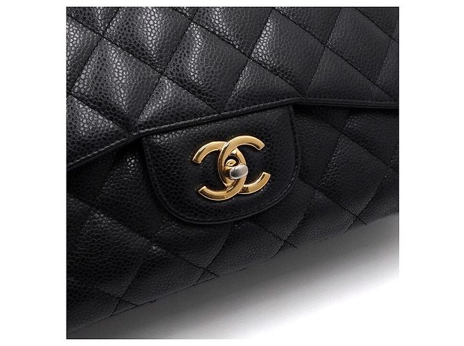 Chanel Bolsa de ombro com corrente dourada e aba única Preto - vista 11