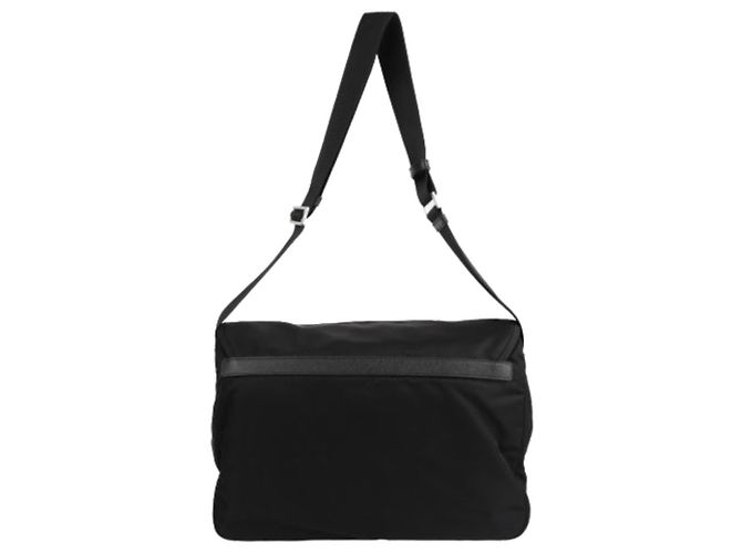 Prada ZOT Bolsa Transversal Grande com Logo Triangular em Tecido Preto - vista 4