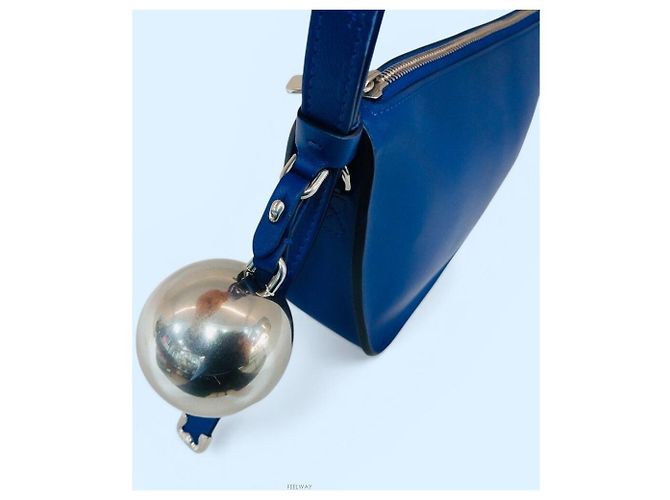 Burberry Mini borsa a spalla con charm a forma di scudo Blu - vista 7