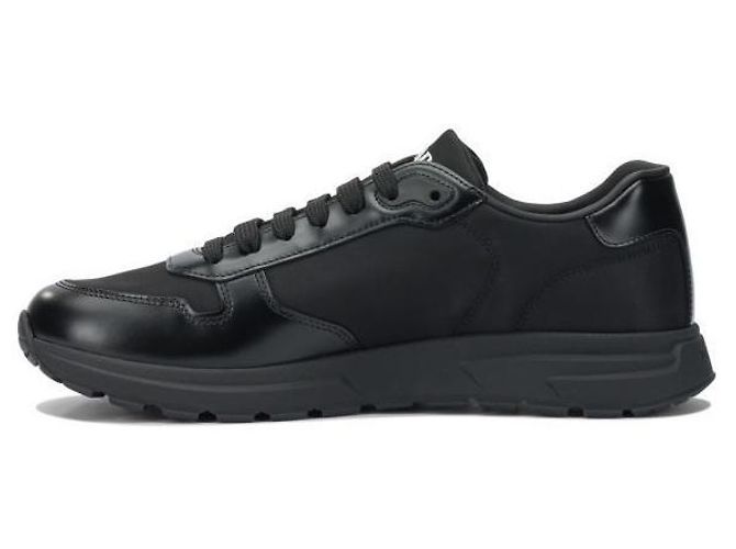 Prada Sneakers in Nylon e Pelle Nero - vista 4