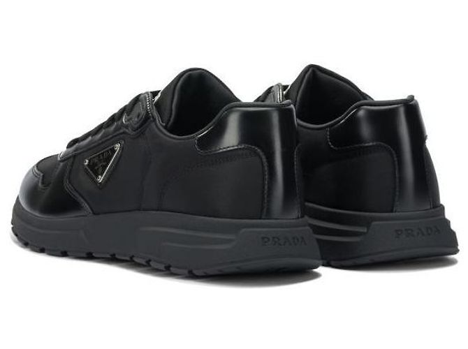 Prada Sneakers in Nylon e Pelle Nero - vista 6
