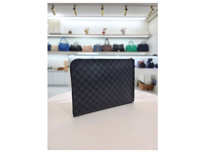Louis Vuitton Pochette Jour GM Damier Graphite Noir - vue 13