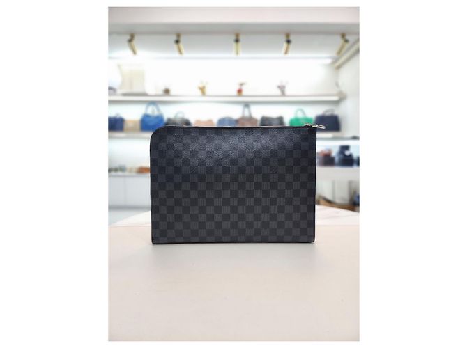 Louis Vuitton Pochette Jour GM Damier Graphite Noir - vue 14