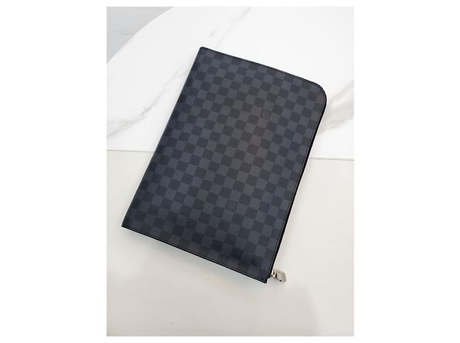 Louis Vuitton Pochette Jour GM Damier Graphite Noir - vue 19