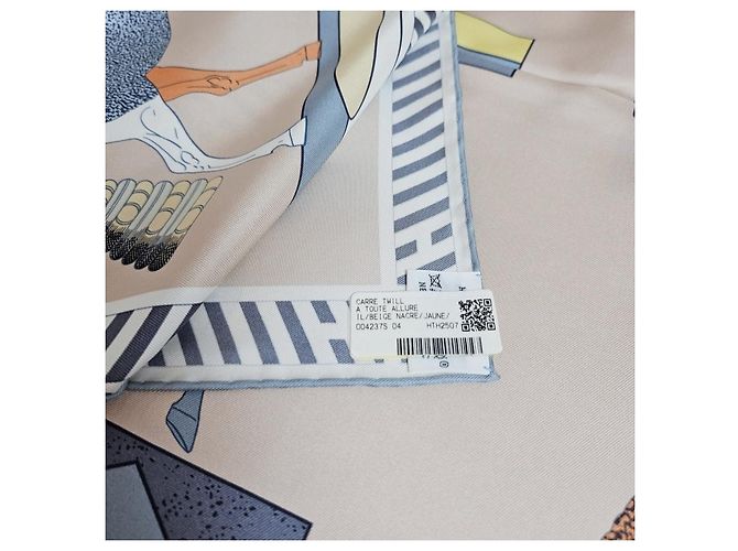 Hermès Foulard in seta per donne Toute Allure Carré Rosa - vista 11