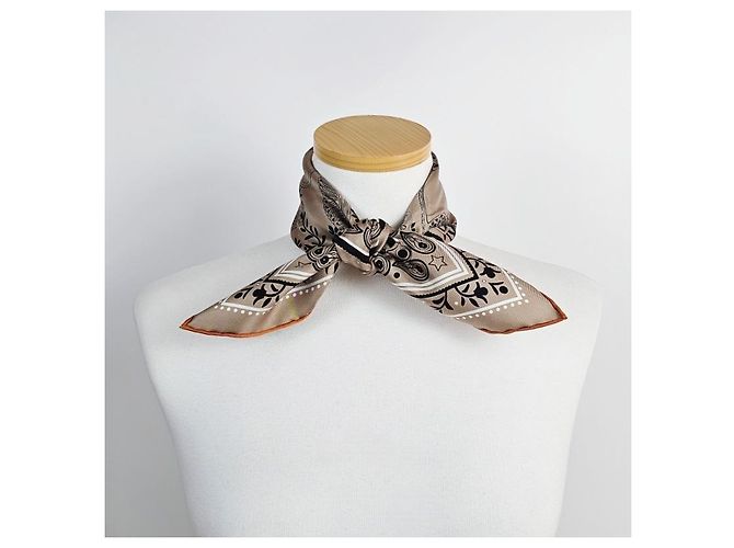 Hermès Bandana Twilly Silk Scarf - view 10