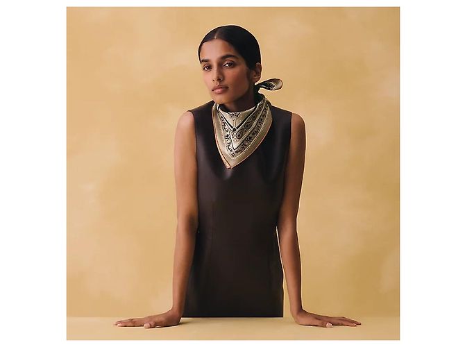 Hermès Bandana Twilly Silk Scarf - view 3