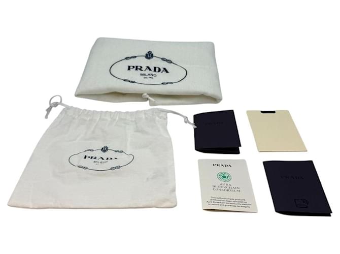Prada Bolsa transversal com logo triangular preta Preto - vista 7