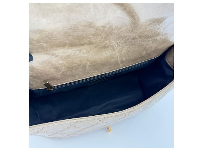 Chanel Kalbsleder Castle Lock Top Handle Schultertasche mit Kette Braun - Ansicht 10