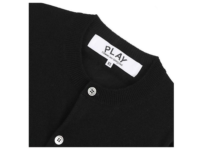 Comme Des Garcons Schwarze Strickjacke mit Doppeltem Rotem Herz-Patch - Ansicht 5