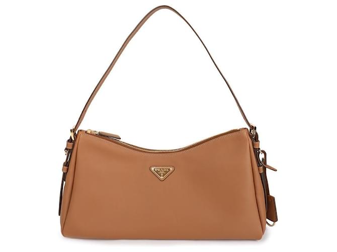 Prada Bolsa de ombro de couro com logo triangular Marrom - vista 3