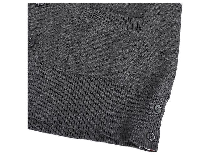 Thom Browne Herren Cardigan mit V-Ausschnitt in Relaxed Fit Braun - Ansicht 8