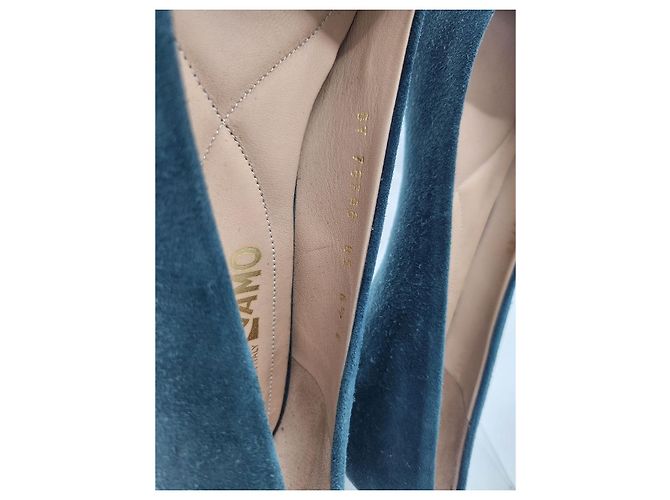 Salvatore Ferragamo Scarpe flat Varina in camoscio (SKU: Verde - vista 20