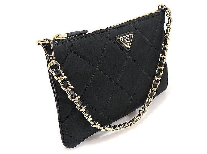 Prada Borsa a Spalla Re-Edition in Nylon Trapuntato Nero - vista 3